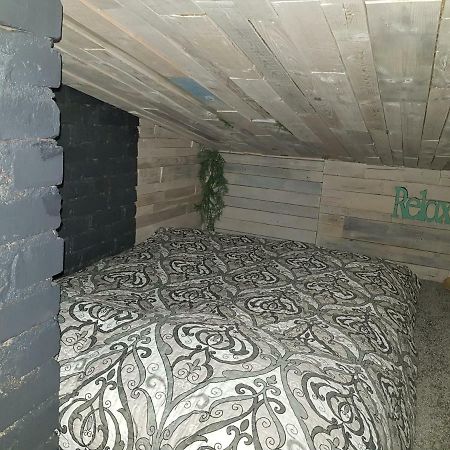 Dp Art 14 Old Town Self Check In Apartment Kaunas Exterior photo